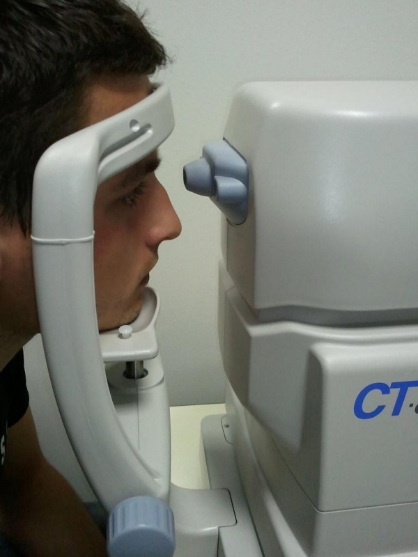érintés nélküli szemészeti tonométer